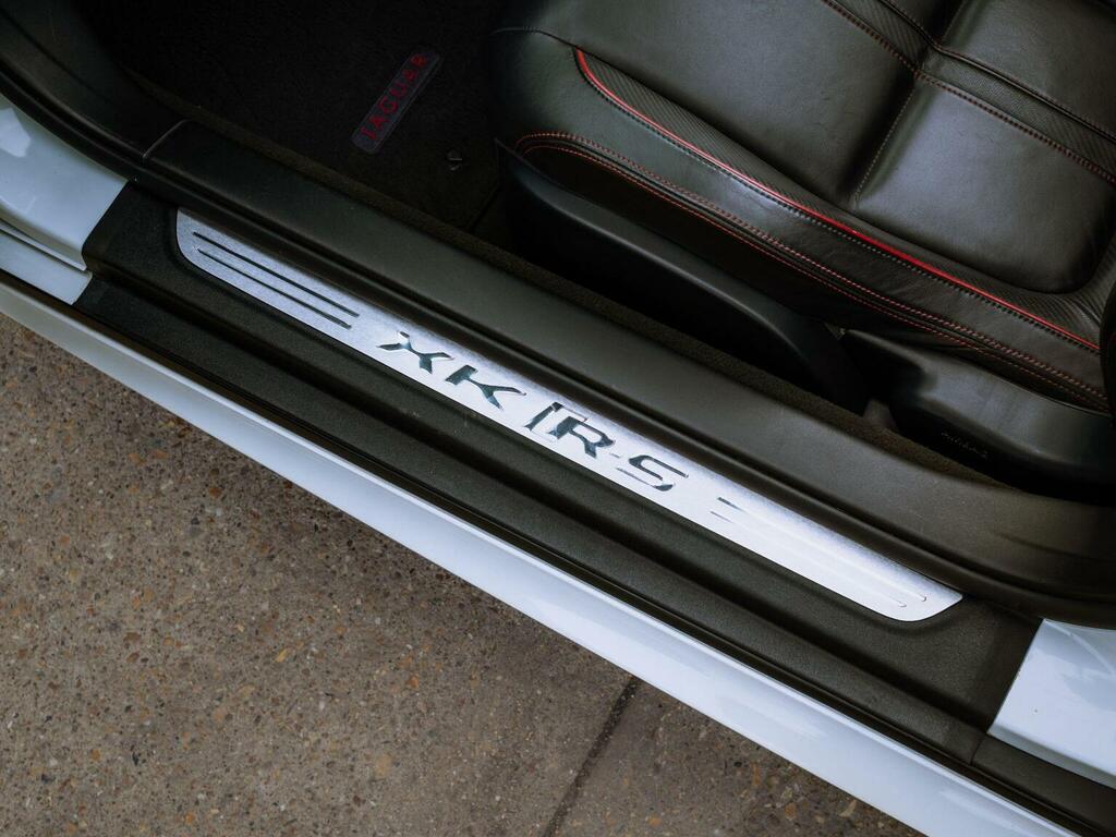 Jaguar XKR-S Xk R-s White #76