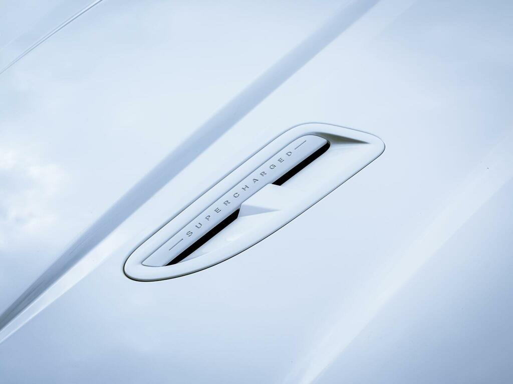 Jaguar XKR-S Xk R-s White #11