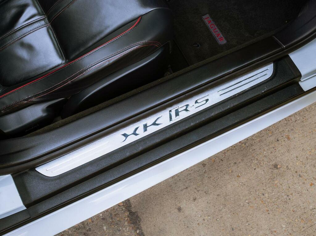 Jaguar XKR-S Xk R-s White #44
