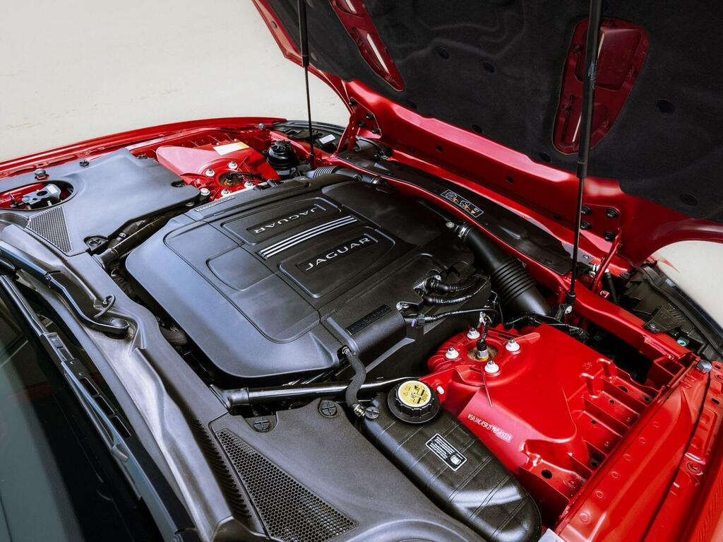Jaguar XK Xk Dynamic R Black #86