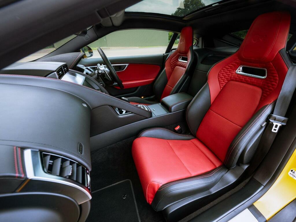 Jaguar F-Type Coupe 2.0I R-dynamic Euro 6 Ss 20212 Black #70