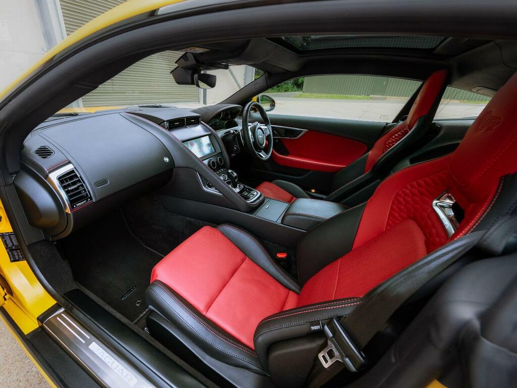 Jaguar F-Type Coupe 2.0I R-dynamic Euro 6 Ss 20212 Black #69