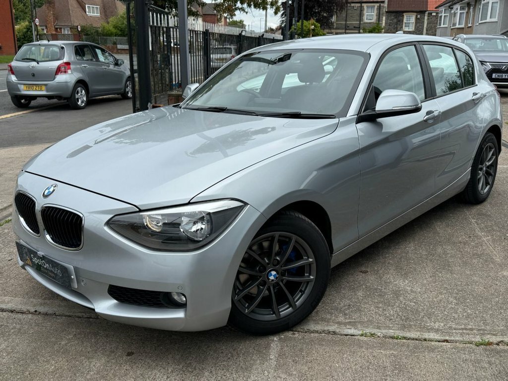 BMW 1 Series 116I Se Hatchback Silver #2