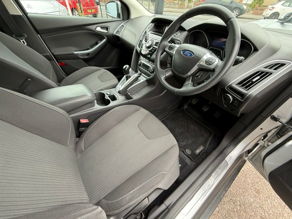 Ford Focus 1.6 Tdci Titanium Euro 5 Ss Black #17