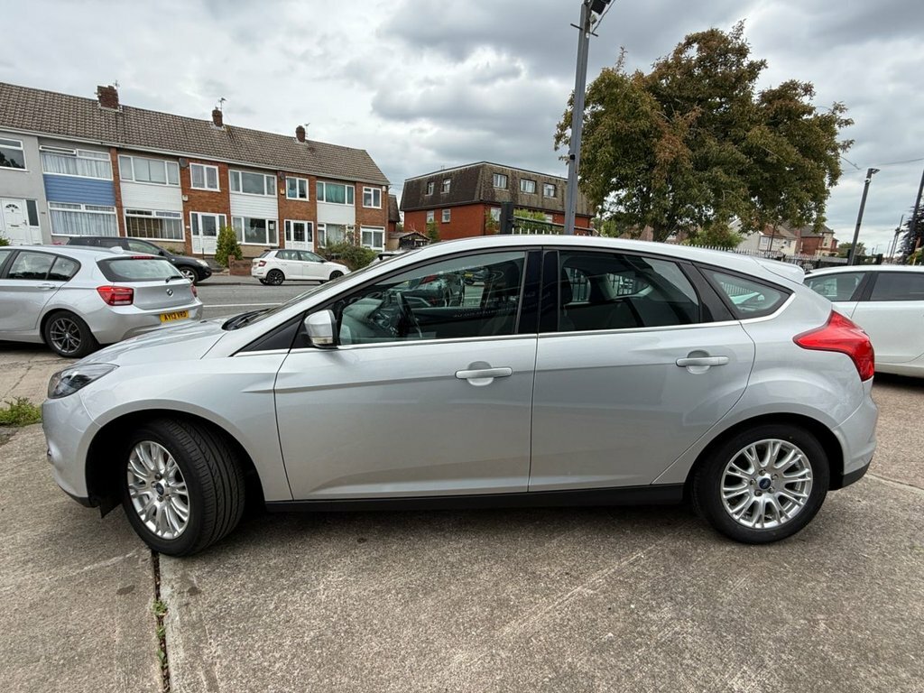 Ford Focus 1.6 Tdci Titanium Euro 5 Ss Black #7