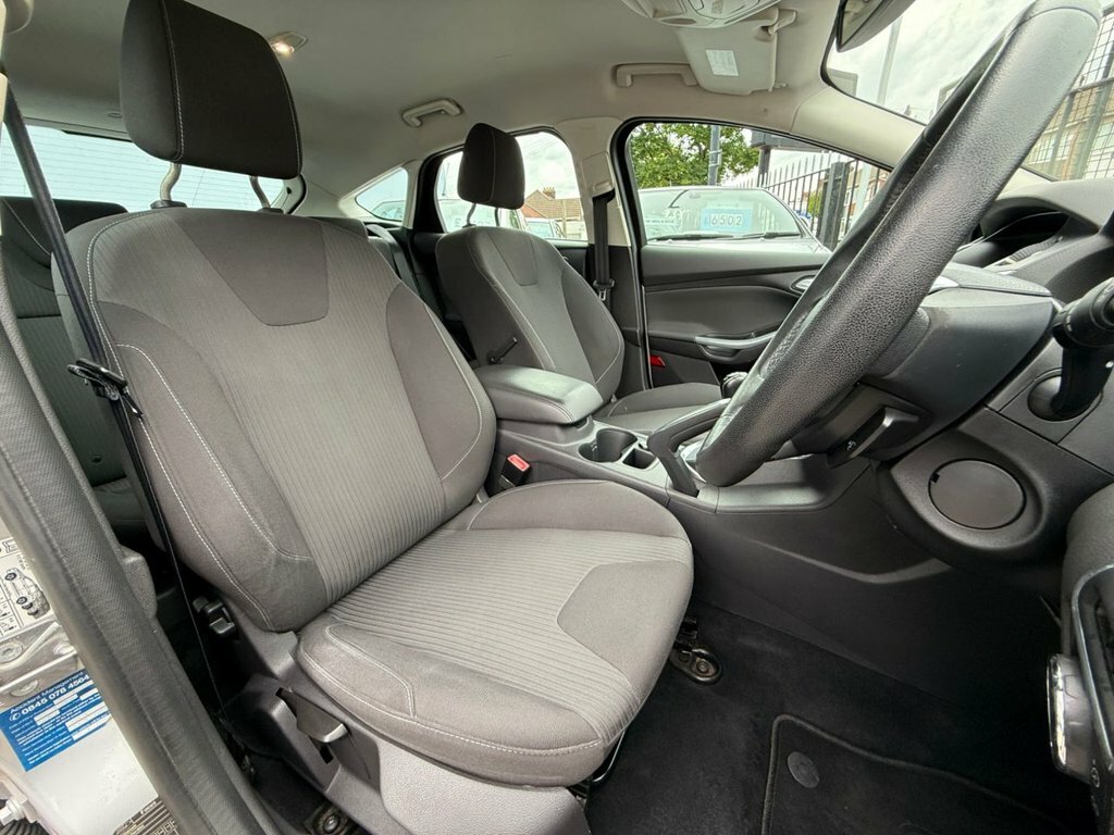 Ford Focus 1.6 Tdci Titanium Euro 5 Ss Black #22
