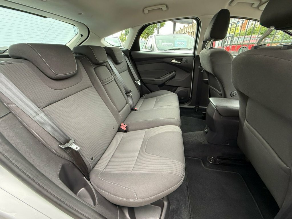 Ford Focus 1.6 Tdci Titanium Euro 5 Ss Black #27