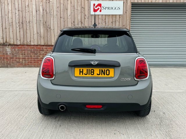 Mini Hatch 2018 1.5 Cooper Hatchback Euro 6 HJ18JNO Grey #5
