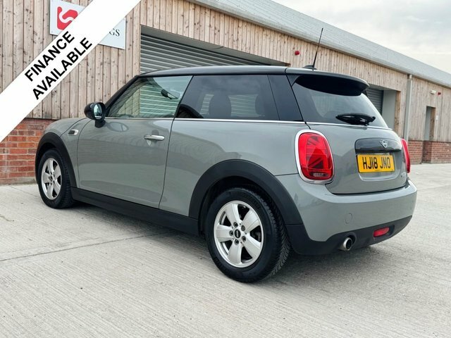 Mini Hatch 2018 1.5 Cooper Hatchback Euro 6 HJ18JNO Grey #2