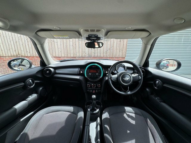Mini Hatch 2017 1.2 One Hatchback Euro 6 S BP17KCK Black #3
