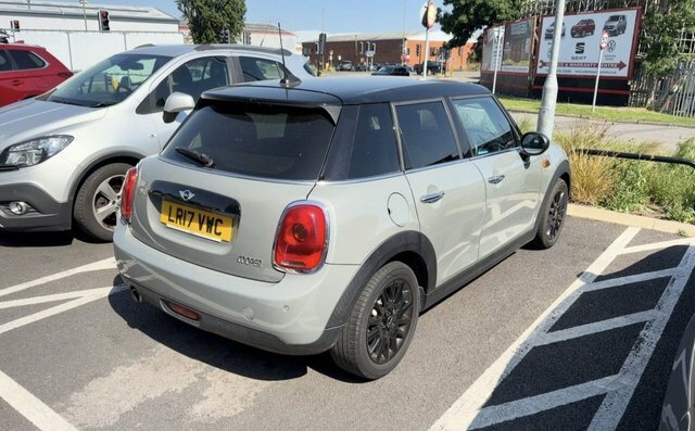 Mini Hatch 2017 1.5 Cooper Hatchback Euro 6 LR17VWC Grey #5