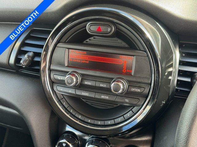 Mini Hatch 2017 1.5 One Hatchback Euro 6 S FV67AWP Green #6