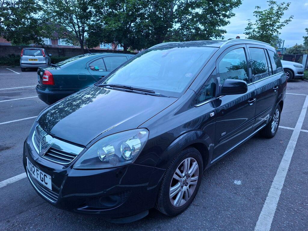 Vauxhall Zafira Design Black #2