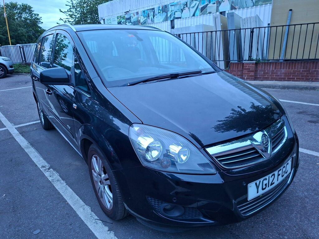 Vauxhall Zafira Design Black