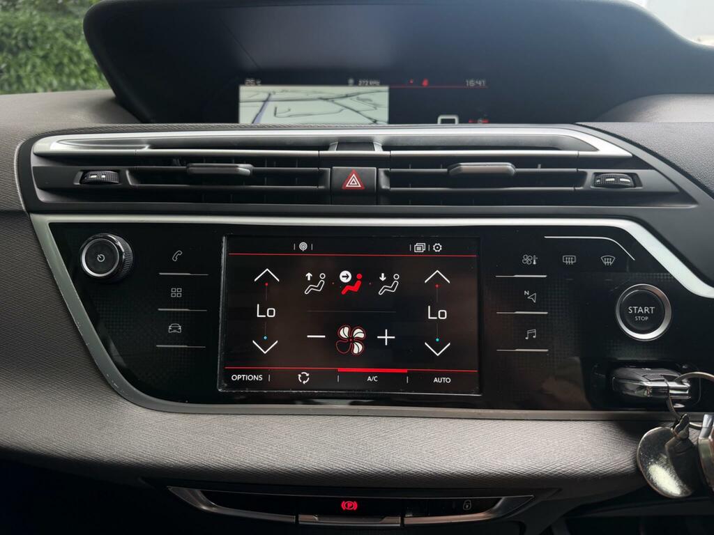 Citroen C4 SpaceTourer 1.2 Puretech 130 Flair Red #20