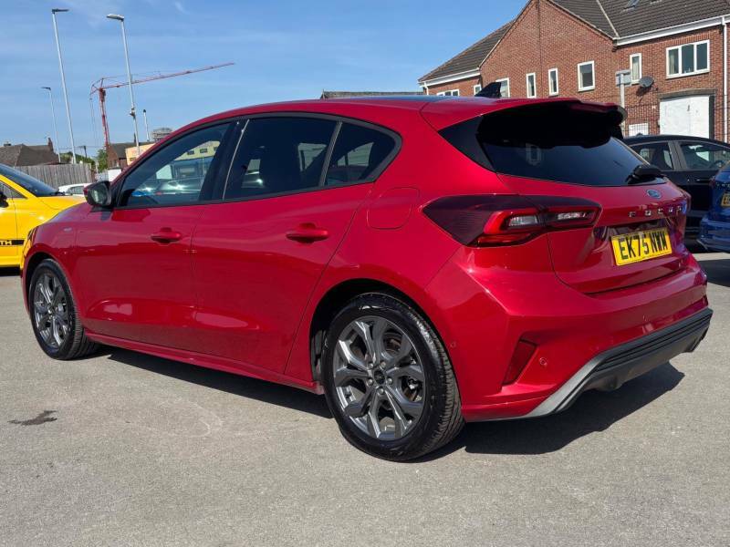 Ford Focus 1.0 Ecoboost Hybrid Mhev St-line EK75NWM Red #5