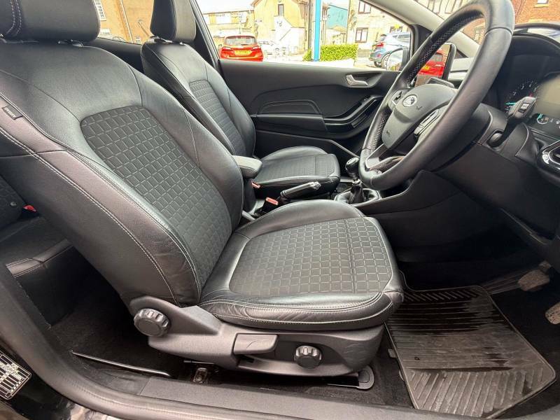 Ford Fiesta 1.0 Ecoboost Titanium X - 2019 68 DS68YTO Black #6