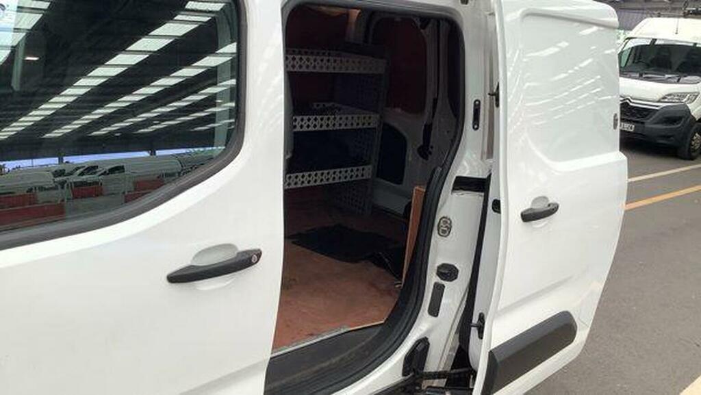 Citroen Berlingo E-berlingo Feel Grey #8