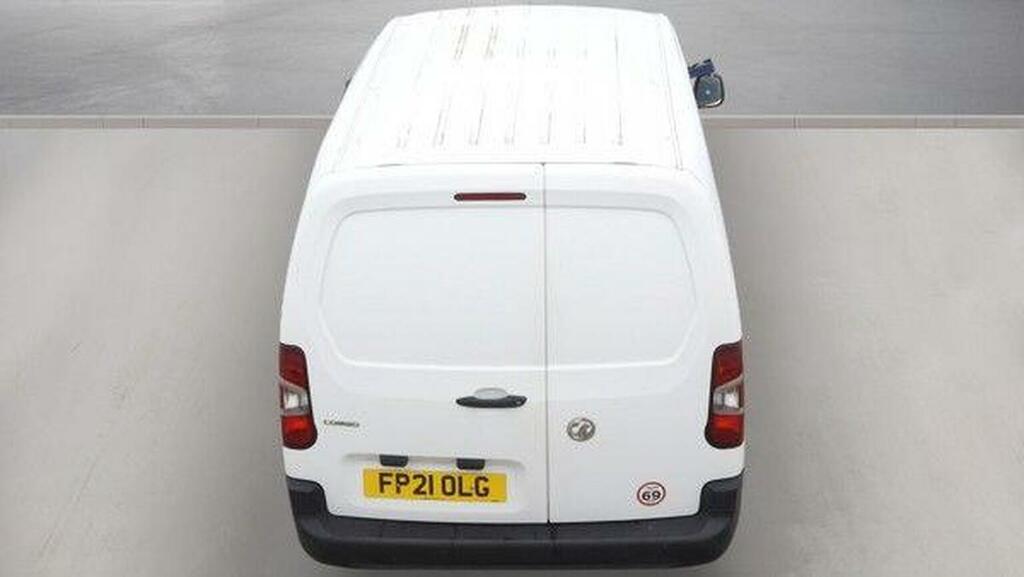 Vauxhall Combo 2300 1.5 Turbo D 100Ps L2 H1 Dynamic Van White #8