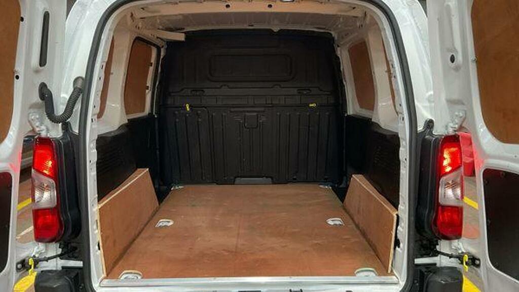 Citroen Berlingo 1.5 Bluehdi Silver #21