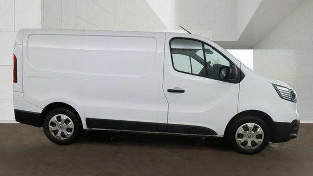 Renault Trafic 2.0 Dci Blue Sl28 Business L1 H1 Euro 6 Ss White #5