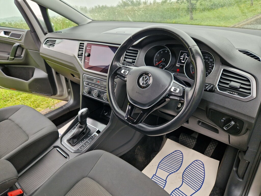 Volkswagen Golf SV Match Tsi Evo Dsg  #6