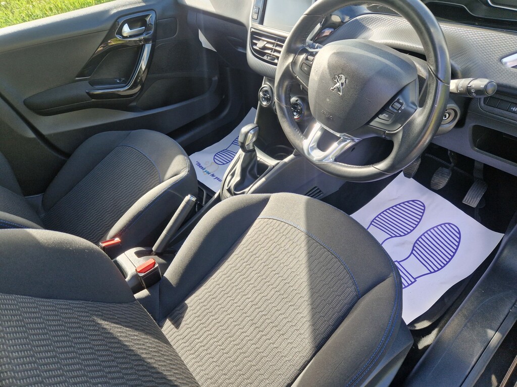 Peugeot 208 Ss Signature KO68WMM  #5