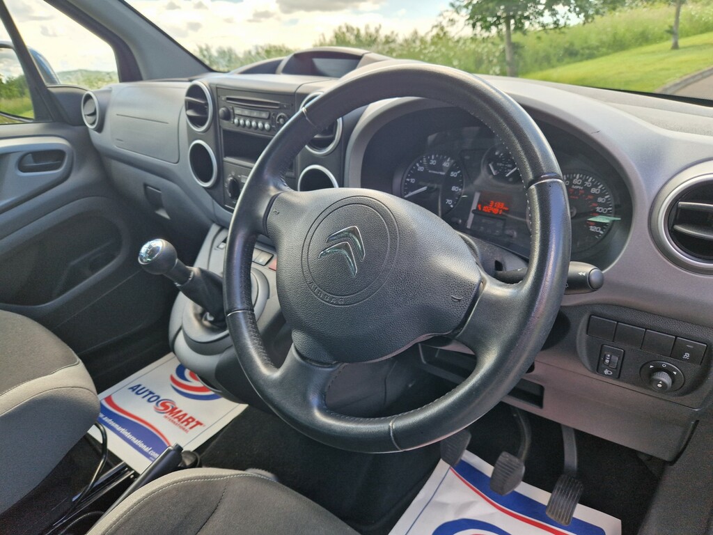 Citroen Berlingo Bluehdi Feel Edition Disabled 5 Seats #4
