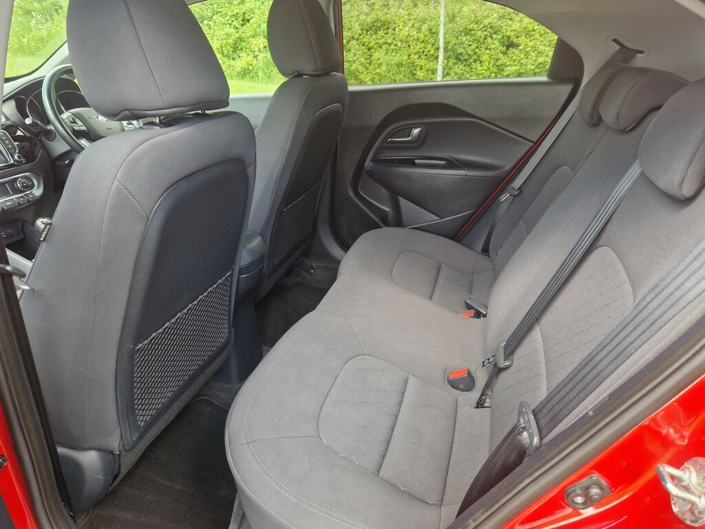 Kia RIO 1.4 Crdi 2 White #10