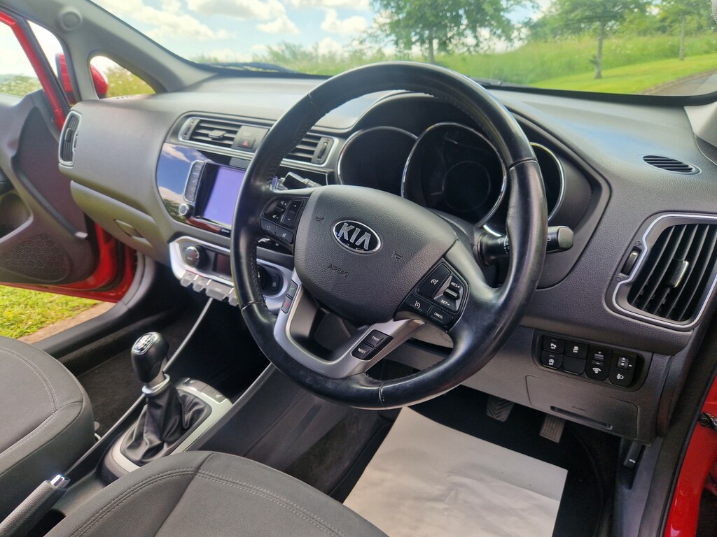 Kia RIO 1.4 Crdi 2 White #7