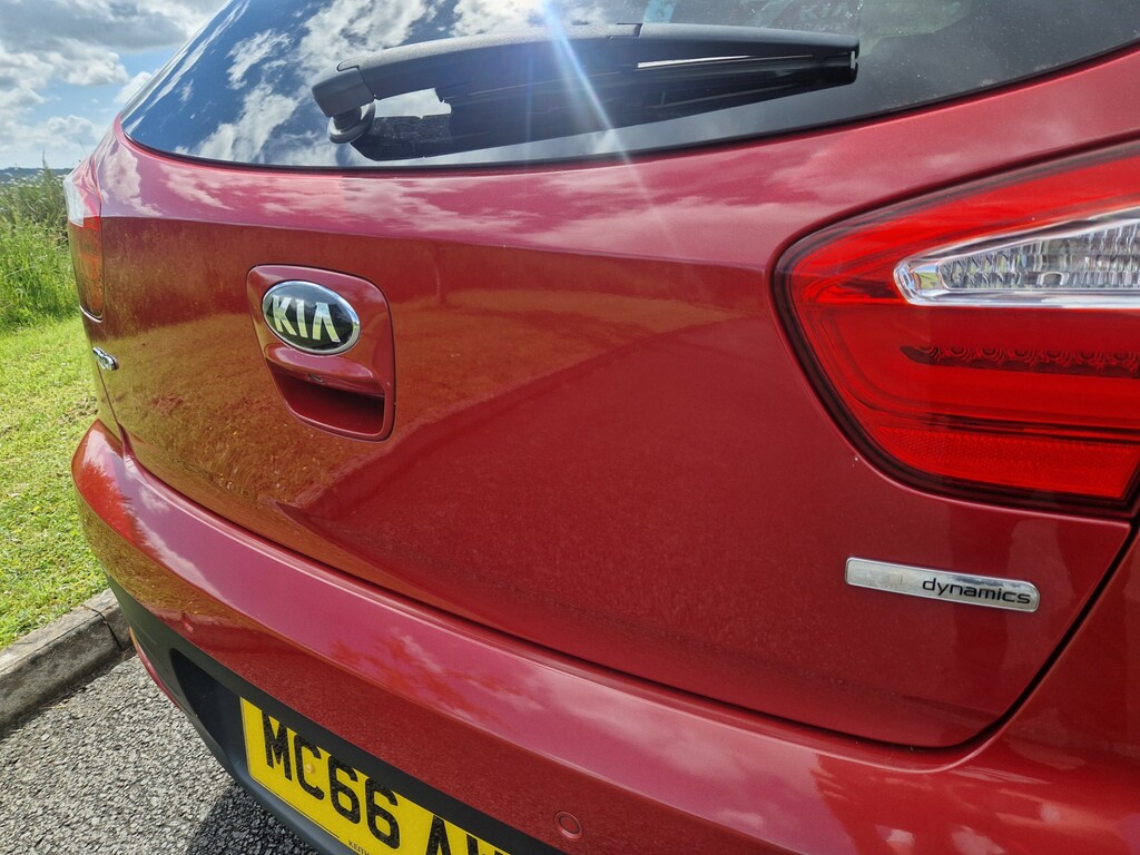 Kia RIO 1.4 Crdi 2 White #15