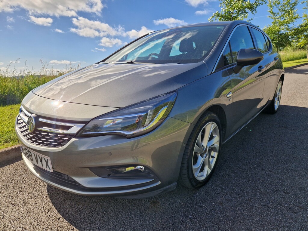 Vauxhall Astra Sri WU68VYX