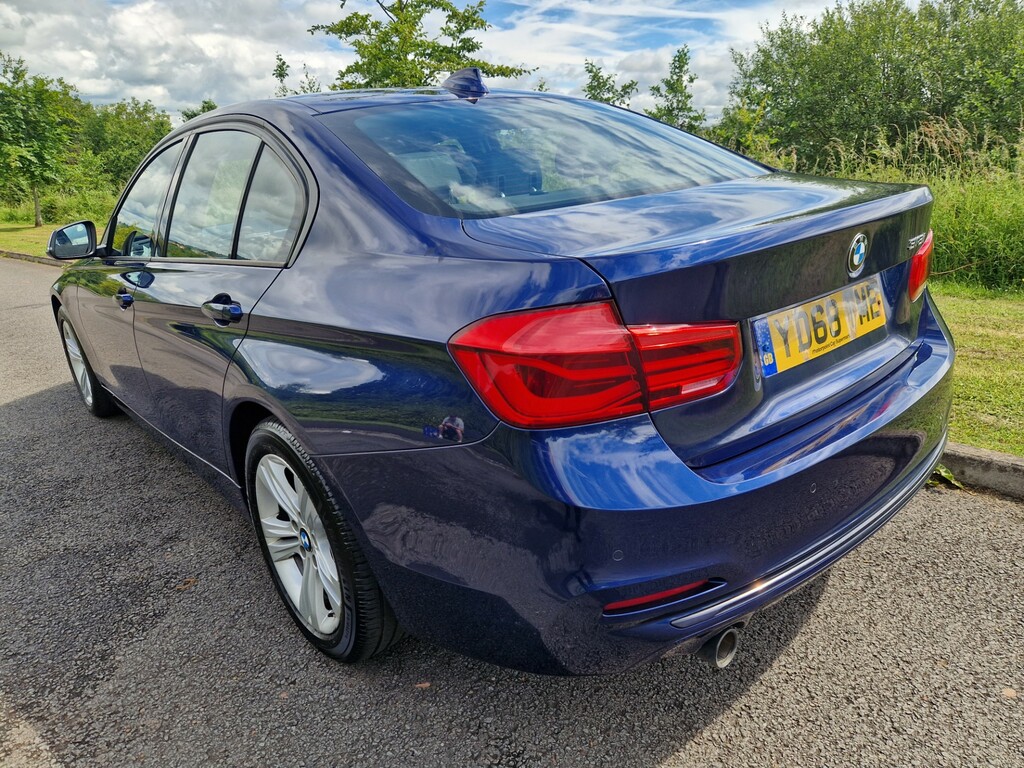 BMW 3 Series Sport  #4