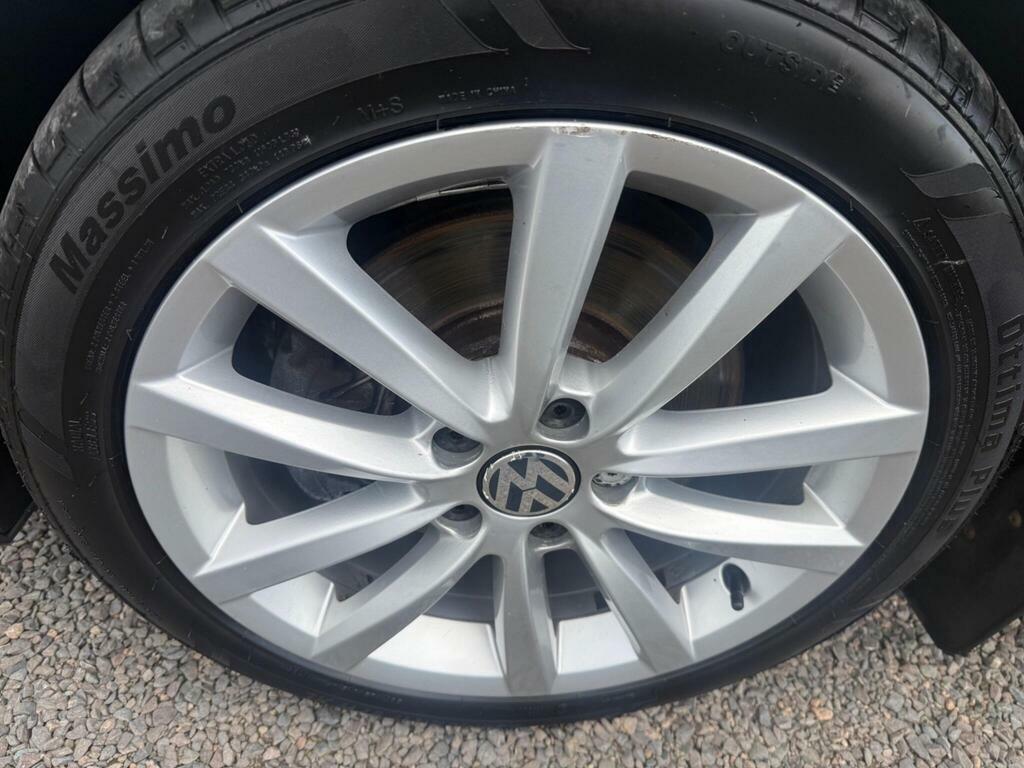 Volkswagen Passat Grey #9