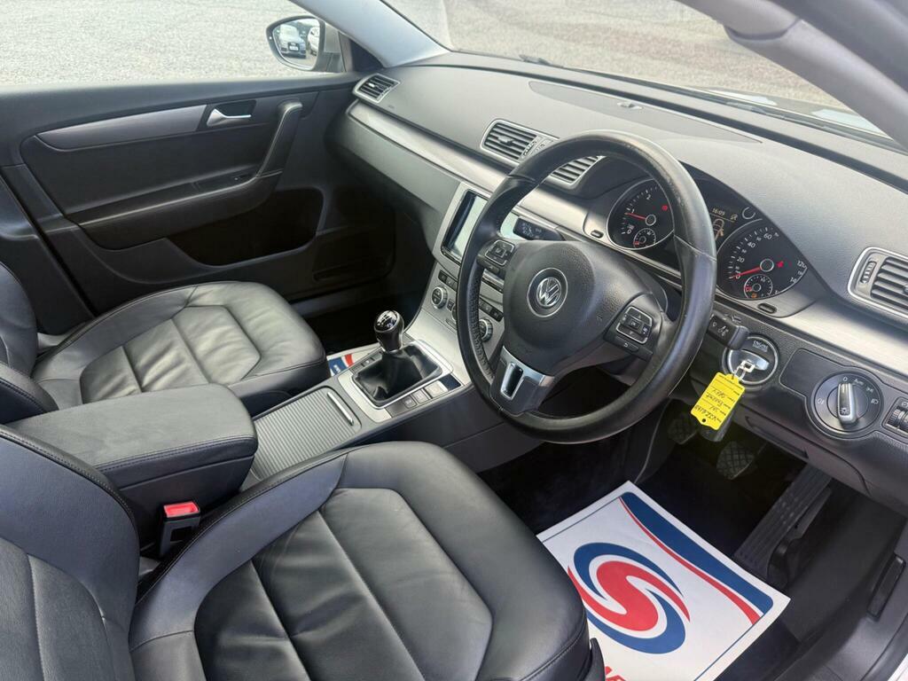 Volkswagen Passat Grey #10