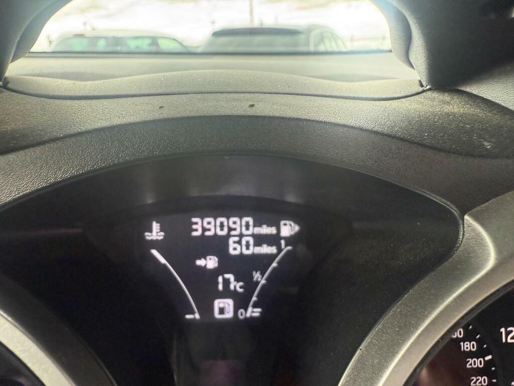 Nissan Juke Tekna Grey #19