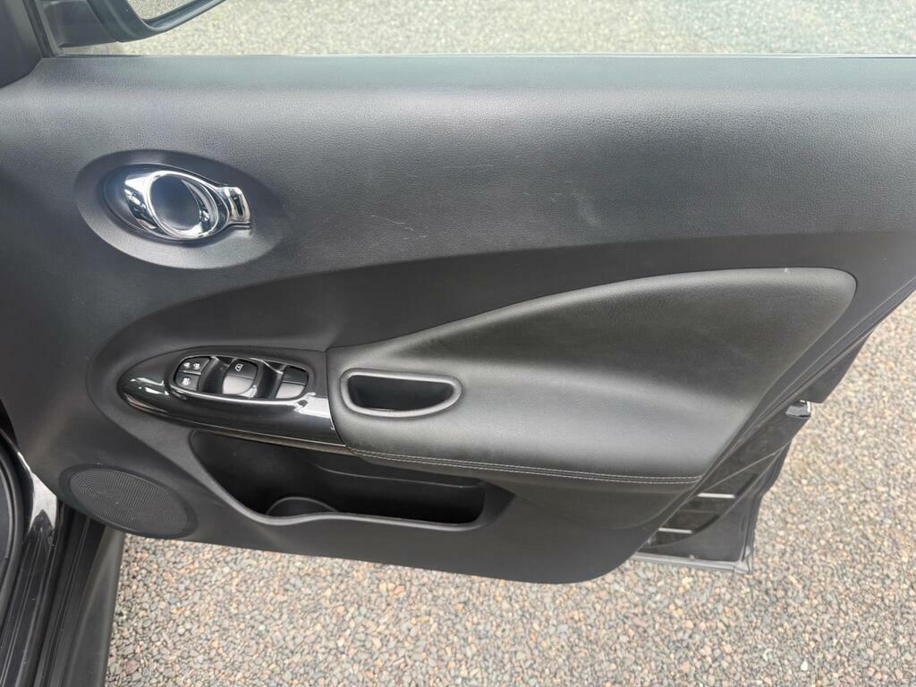 Nissan Juke Tekna Grey #11