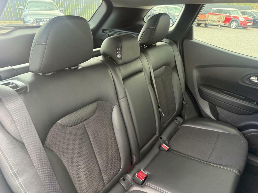 Renault Kadjar Suv White #12