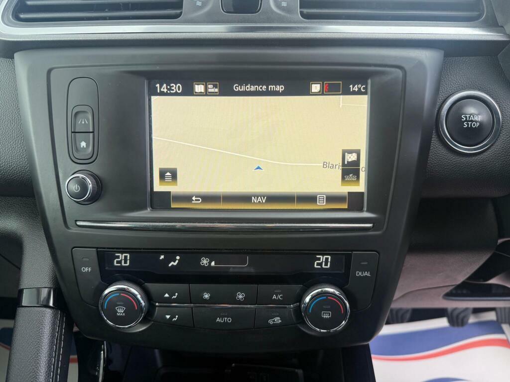 Renault Kadjar Suv White #22
