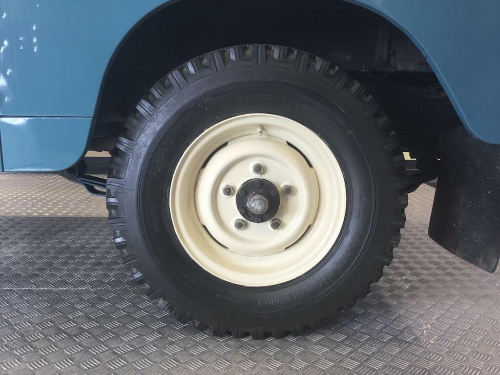 Land Rover Series II Van 1968F #6