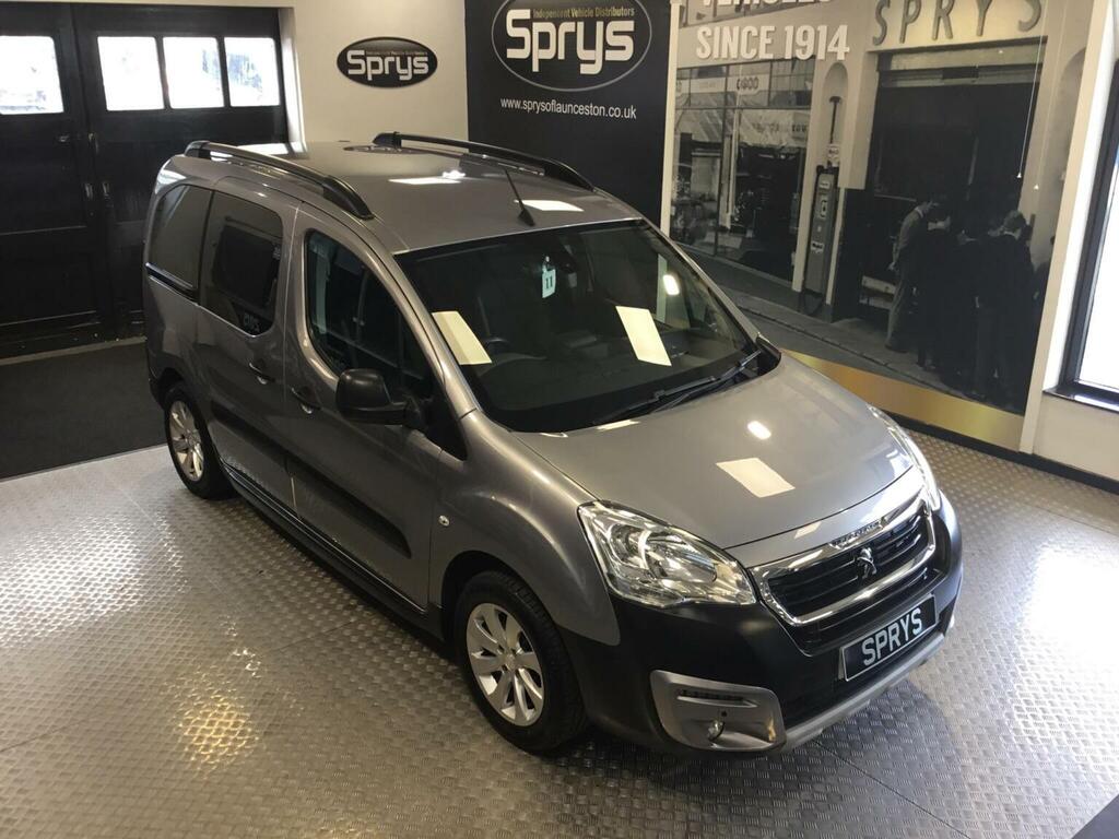 Peugeot Partner Tepee Tepee 1.6 Active Silver #40
