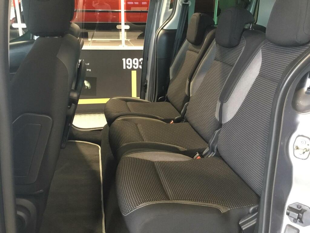 Peugeot Partner Tepee Tepee 1.6 Active Silver #56