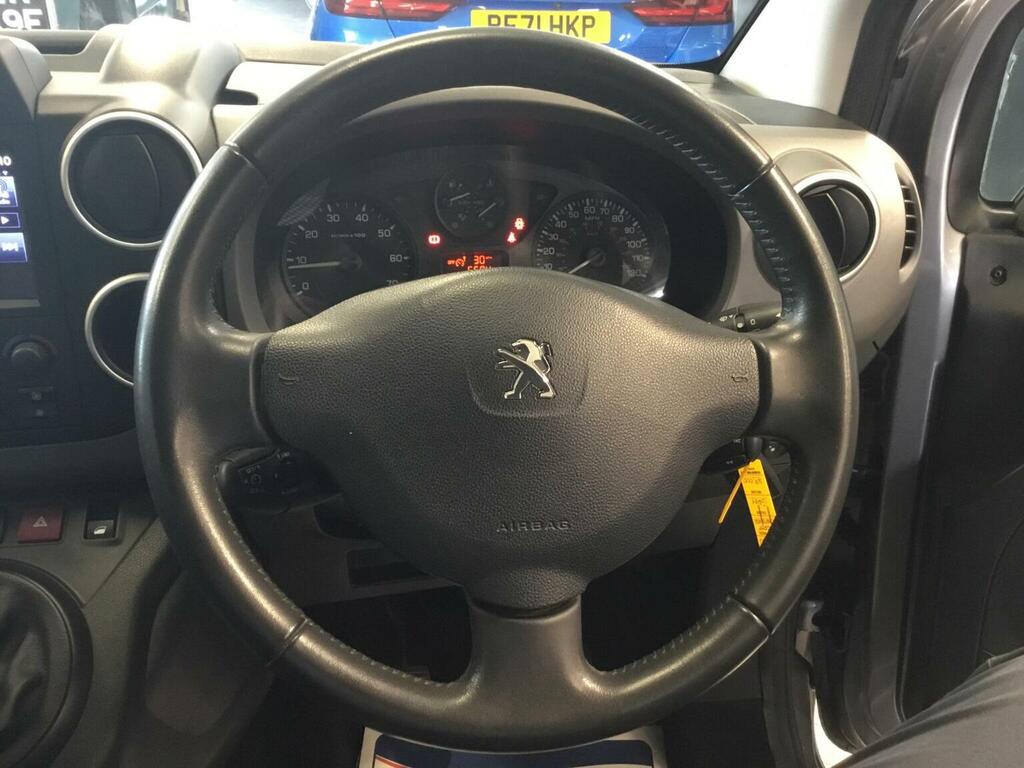 Peugeot Partner Tepee Tepee 1.6 Active Silver #38