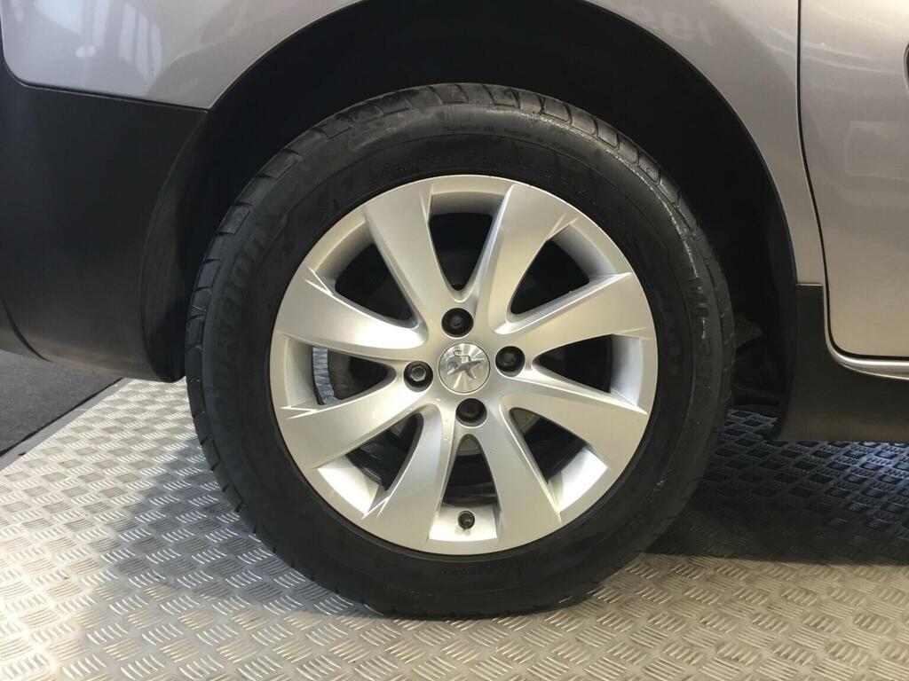 Peugeot Partner Tepee Tepee 1.6 Active Silver #47
