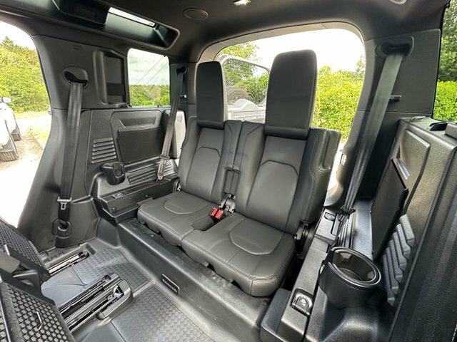 Land Rover Defender 110 Hse 7 Seat - Silver #2