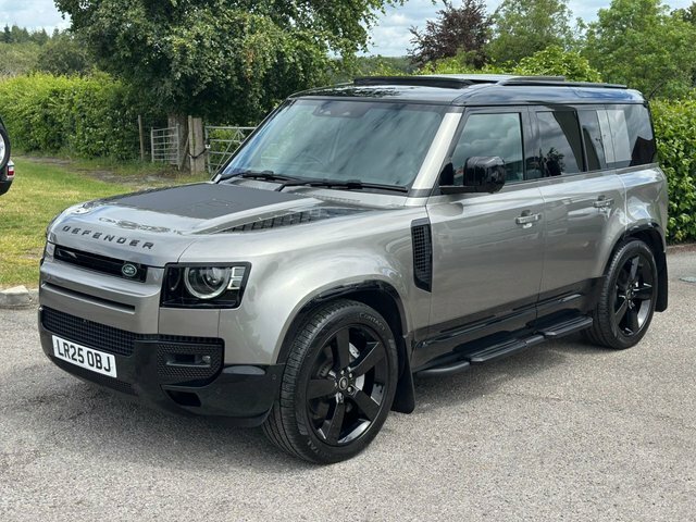 Land Rover Defender 110 Hse 7 Seat - Silver #3