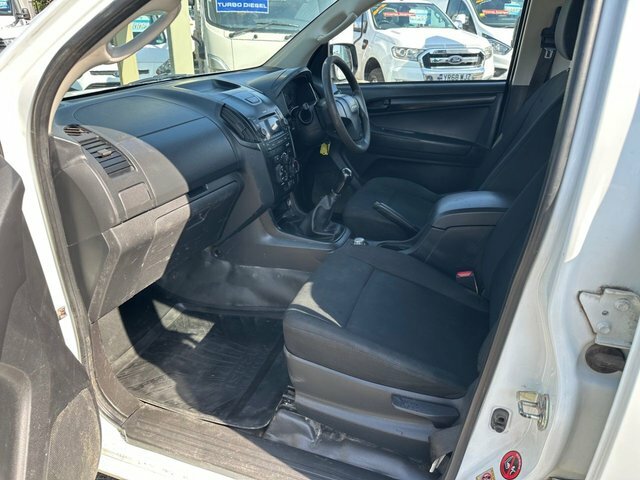 Isuzu D-Max Td Pickup White #6