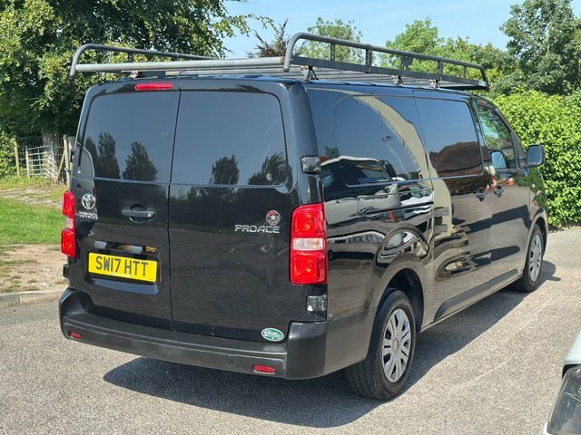Toyota PROACE 1.6D 95 Van Black #12