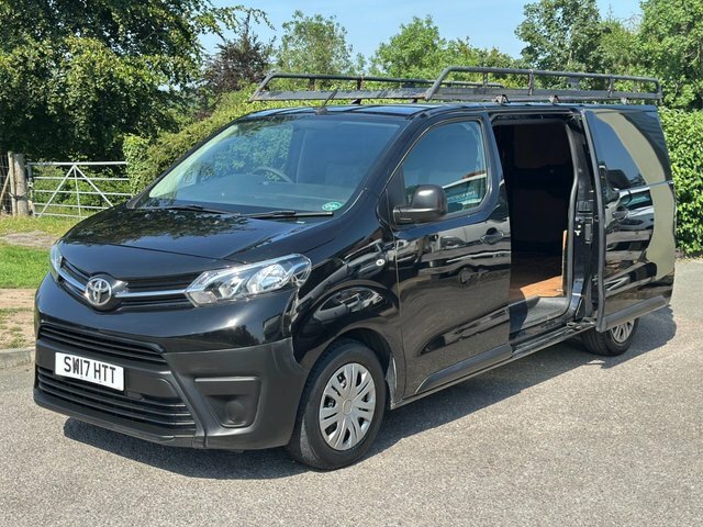 Toyota PROACE Long Panel Van 6Dr Black #2