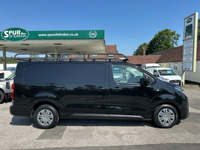 Toyota PROACE 1.6D 95 Van Black #30